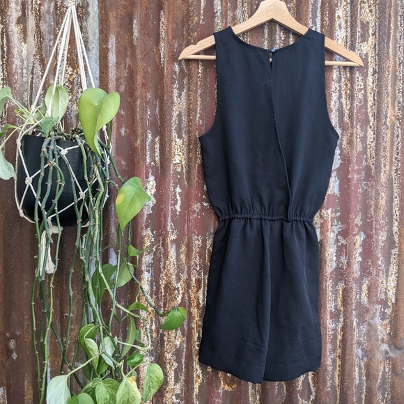 Wilfred sleeveless romper - Picture 3 of 4